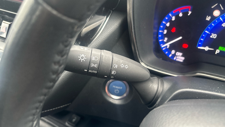 Toyota Corolla 1.8 VVT-i Hybrid Icon 5dr CVT Hybrid Hatchback